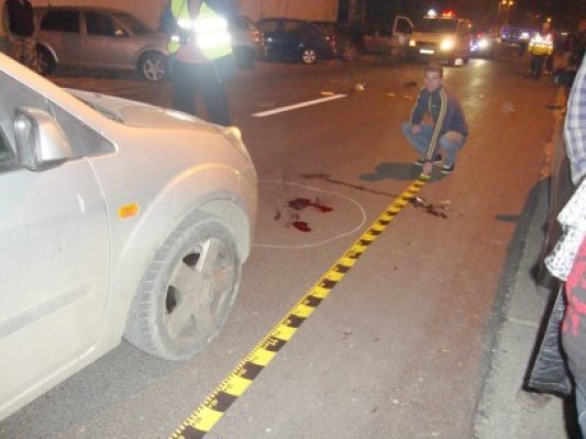 A fost prins şoferul care a accidentat un bărbat pe Vârfu cu Dor şi a fugit: nu avea permis de conducere